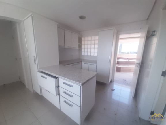 Imagem Imóvel com 4 Quartos à Venda, 310 m² em Centro - Jundiaí