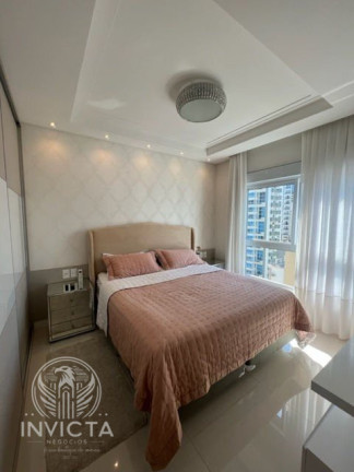 Imagem Apartamento com 4 Quartos à Venda, 161 m² em Centro - Balneário Camboriú Imagem Apartamento com 4 Quartos à Venda, 161 m² em Centro - Balneário Camboriú