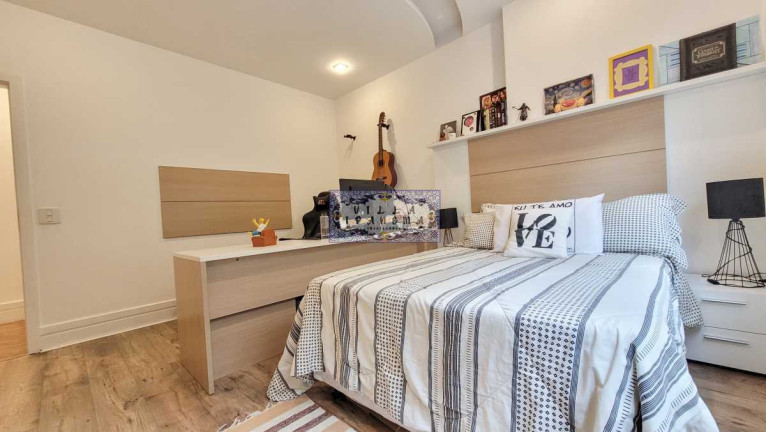 Imagem Apartamento com 3 Quartos à Venda, 140 m² em Copacabana - Rio De Janeiro