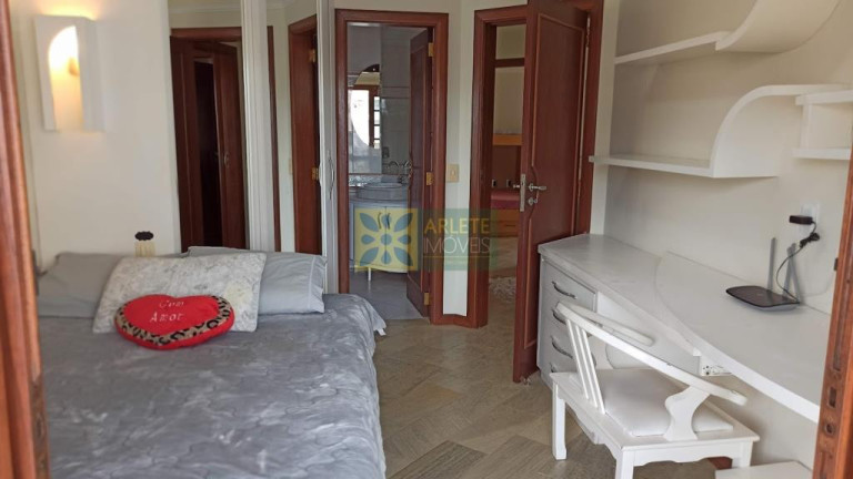 Imagem Casa com 3 Quartos à Venda, 335 m² em Canto Grande - Bombinhas