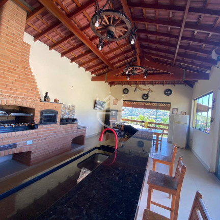 Imagem Casa com 2 Quartos à Venda, 1.858 m² em Jardim Leonor - Itatiba