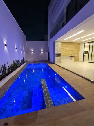 Imagem Casa com 5 Quartos à Venda, 363 m² em Ponta Negra - Manaus Imagem Casa com 5 Quartos à Venda, 363 m² em Ponta Negra - Manaus