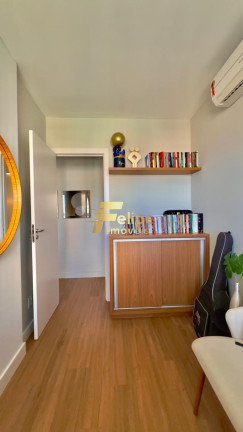 Imagem Imóvel com 3 Quartos à Venda, 125 m² em Praia Da Costa - Vila Velha Imagem Imóvel com 3 Quartos à Venda, 125 m² em Praia Da Costa - Vila Velha