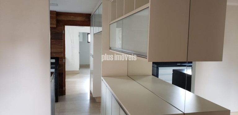 Imagem Apartamento com 4 Quartos para Alugar, 230 m² em Morumbi - São Paulo Imagem Apartamento com 4 Quartos para Alugar, 230 m² em Morumbi - São Paulo