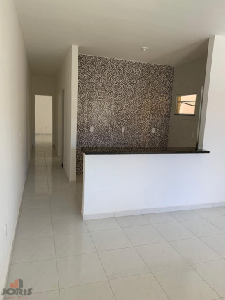 Imagem Casa com 2 Quartos à Venda, 75 m² em Barrocão - Itaitinga