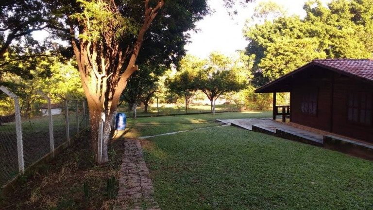Imagem Chácara com 4 Quartos à Venda, 20.000 m² em Centro - Boituva