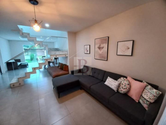 Casa com 3 Quartos à Venda, 220 m² em Recanto De Itaipuaçu (itaipuaçu) - Maricá