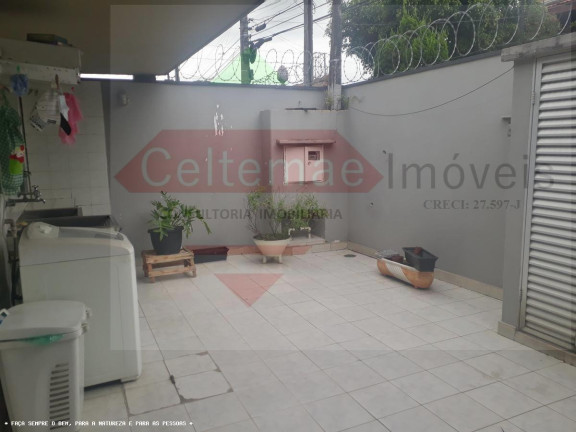 Imagem Casa com 5 Quartos à Venda, 248 m² em Jardim Santa Clara - Taubaté