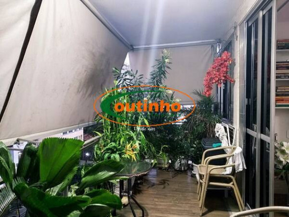 Imagem Apartamento com 2 Quartos à Venda, 75 m² em Tijuca - Rio De Janeiro