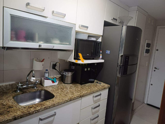 Imagem Apartamento com 3 Quartos à Venda, 107 m² em Barra Da Tijuca - Rio De Janeiro