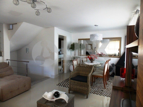 Imagem Casa com 3 Quartos à Venda, 183 m² em Jardim Itu - Porto Alegre Imagem Casa com 3 Quartos à Venda, 183 m² em Jardim Itu - Porto Alegre