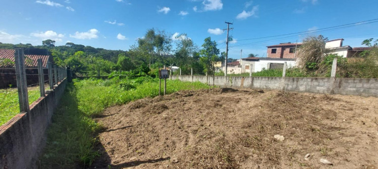 Imagem Terreno à Venda, 200 m² em Cajupiranga - Parnamirim Imagem Terreno à Venda, 200 m² em Cajupiranga - Parnamirim