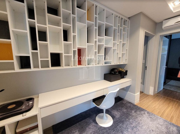 Imagem Apartamento com 3 Quartos à Venda, 172 m² em Centro - Balneário Camboriú Imagem Apartamento com 3 Quartos à Venda, 172 m² em Centro - Balneário Camboriú
