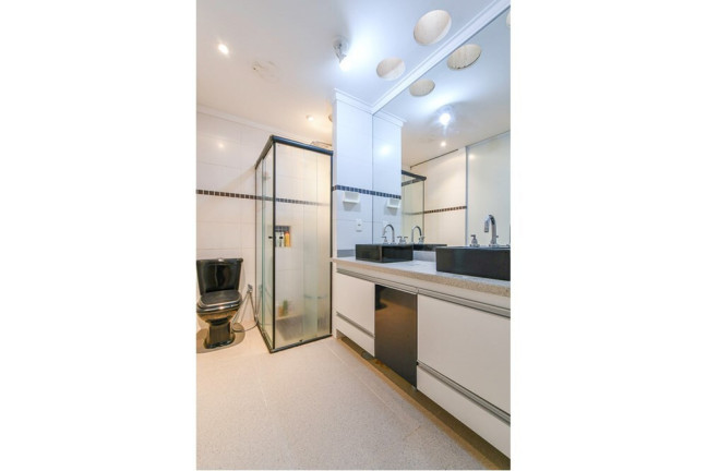 Imagem Casa com 4 Quartos à Venda, 400 m² em Aclimação - São Paulo Imagem Casa com 4 Quartos à Venda, 400 m² em Aclimação - São Paulo