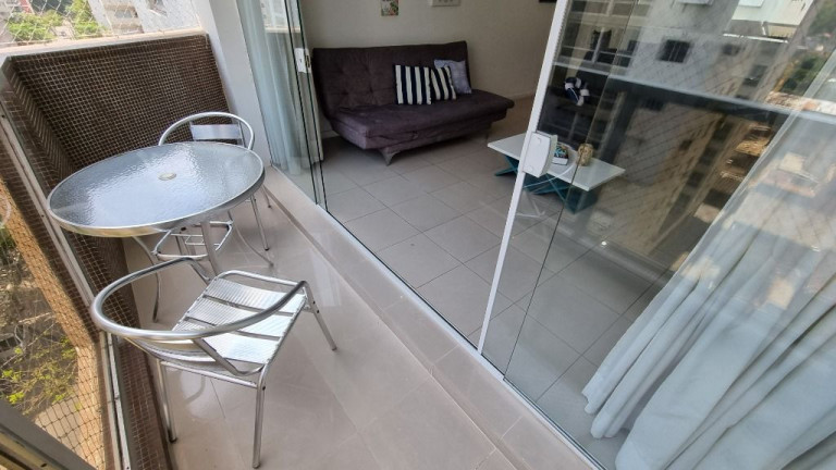 Imagem Apartamento com 3 Quartos à Venda, 130 m² em Pitangueiras - Guarujá