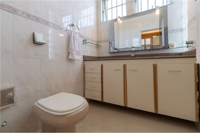 Imagem Casa com 4 Quartos à Venda, em Penha De França - São Paulo Imagem Casa com 4 Quartos à Venda, em Penha De França - São Paulo