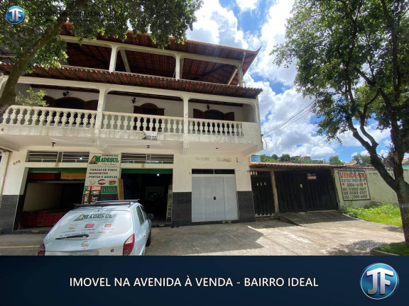 Casa com 5 Quartos à Venda, 300 m² em Ideal - Ipatinga