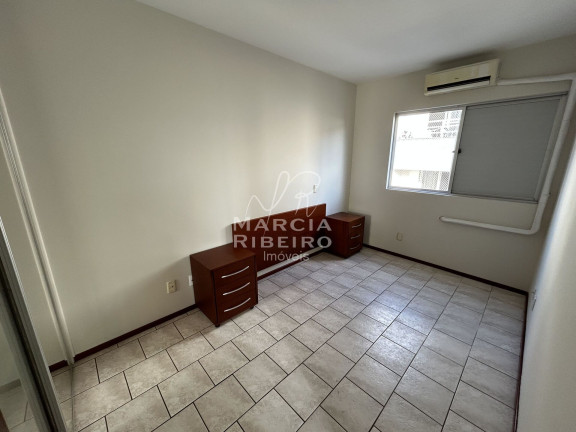 Imagem Apartamento com 2 Quartos à Venda, 62 m² em Pantanal - Florianópolis