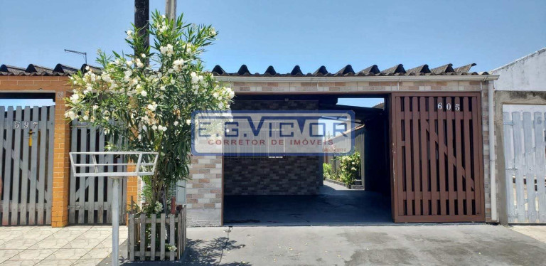 Imagem Casa com 1 Quarto à Venda, 104 m² em Balneário Itaguai - Mongaguá