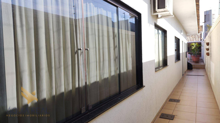 Imagem Casa com 3 Quartos à Venda, 293 m² em Vila Vilas Boas - Campo Grande Imagem Casa com 3 Quartos à Venda, 293 m² em Vila Vilas Boas - Campo Grande