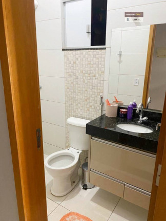 Imagem Casa com 2 Quartos à Venda, 150 m² em Moinho Dos Ventos - Goiânia Imagem Casa com 2 Quartos à Venda, 150 m² em Moinho Dos Ventos - Goiânia