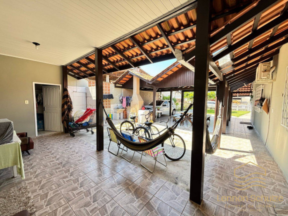 Imagem Casa com 3 Quartos à Venda, 160 m² em Salinas - Balneário Barra Do Sul Imagem Casa com 3 Quartos à Venda, 160 m² em Salinas - Balneário Barra Do Sul