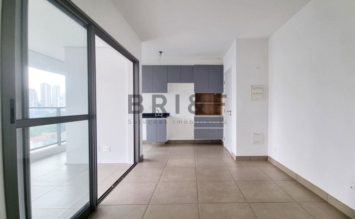 Apartamento com 2 Quartos à Venda ou Locação, 64 m² em Santo Amaro - São Paulo