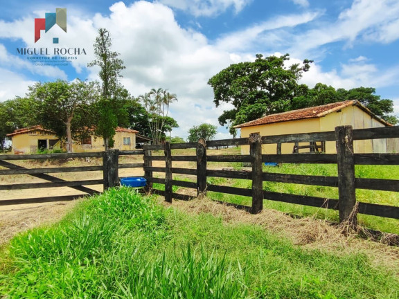 Imagem Imóvel com 2 Quartos à Venda, 532.400 m² em Cercadinho - Alambari Imagem Imóvel com 2 Quartos à Venda, 532.400 m² em Cercadinho - Alambari
