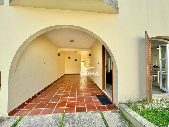 Imagem Casa com 3 Quartos à Venda, 230 m² em Enseada - Guarujá