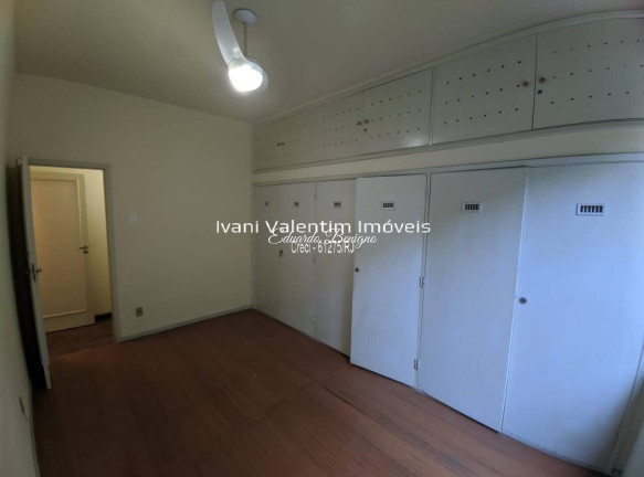 Imagem Apartamento com 3 Quartos à Venda, 121 m² em Tijuca - Rio De Janeiro Imagem Apartamento com 3 Quartos à Venda, 121 m² em Tijuca - Rio De Janeiro
