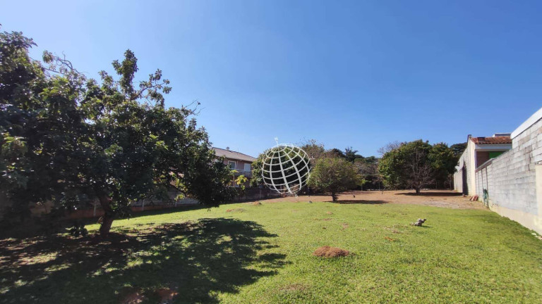 Terreno à Venda, 892 m² em Jardim Shangri-lá - Atibaia