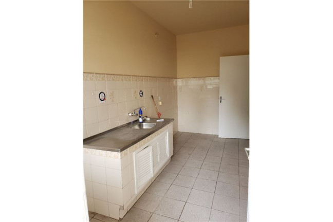 Imagem Imóvel com 2 Quartos à Venda, em Auxiliadora - Porto Alegre Imagem Imóvel com 2 Quartos à Venda, em Auxiliadora - Porto Alegre