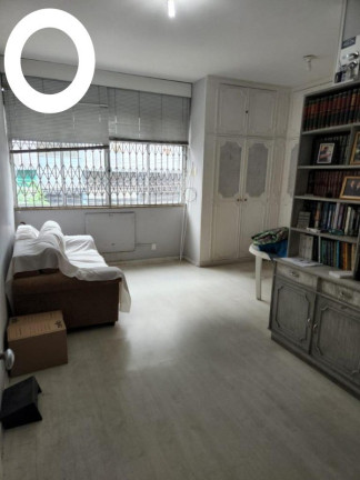 Imagem Imóvel com 3 Quartos à Venda, 220 m² em Jardim Vinte E Cinco De Agosto - Duque De Caxias Imagem Imóvel com 3 Quartos à Venda, 220 m² em Jardim Vinte E Cinco De Agosto - Duque De Caxias