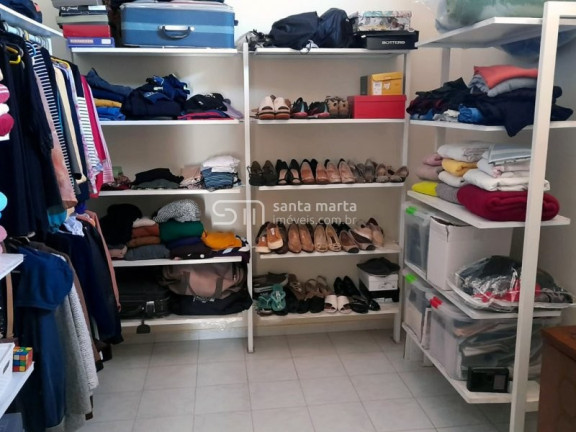 Imagem Sobrado com 4 Quartos à Venda, 267 m² em Vila Geny - Lorena