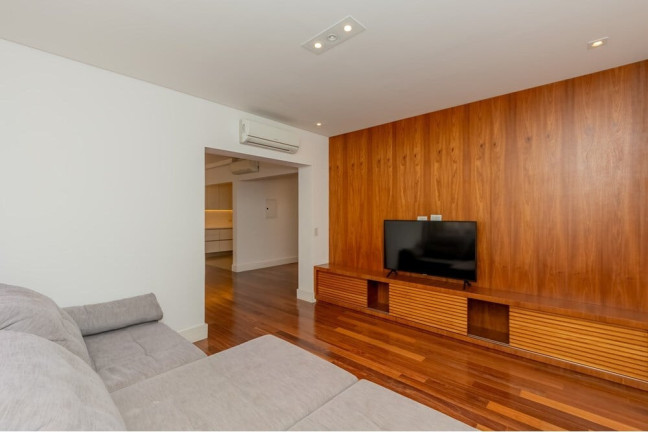 Imagem Apartamento com 3 Quartos à Venda, 138 m² em Itaim Bibi - São Paulo