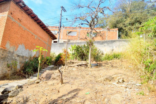 Imagem Casa à Venda, em Chácara Vista Alegre - Cotia Imagem Casa à Venda, em Chácara Vista Alegre - Cotia