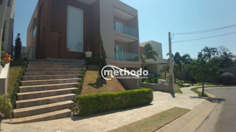 Imagem Casa com 4 Quartos à Venda, 330 m² em Swiss Park - Campinas Imagem Casa com 4 Quartos à Venda, 330 m² em Swiss Park - Campinas