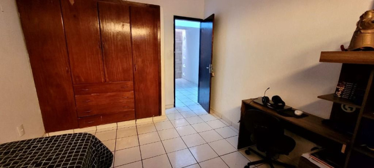 Imagem Casa com 3 Quartos à Venda, 423 m² em Expedicionários - João Pessoa