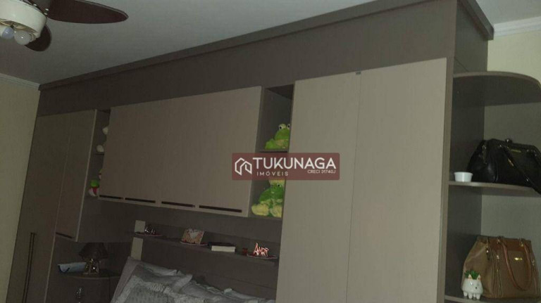 Imagem Sobrado com 3 Quartos à Venda, 235 m² em Jardim Presidente Dutra - Guarulhos