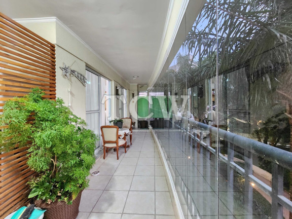 Imagem Apartamento com 4 Quartos à Venda, 176 m² em Aclimação - São Paulo