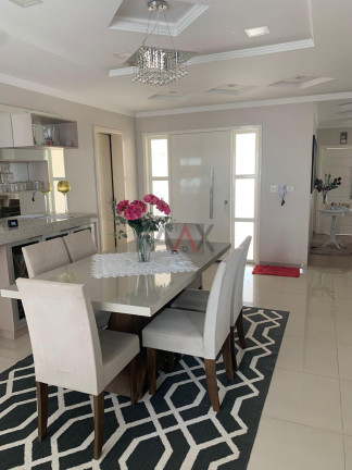 Imagem Casa com 2 Quartos à Venda, 327 m² em Centro - Guarapuava Imagem Casa com 2 Quartos à Venda, 327 m² em Centro - Guarapuava