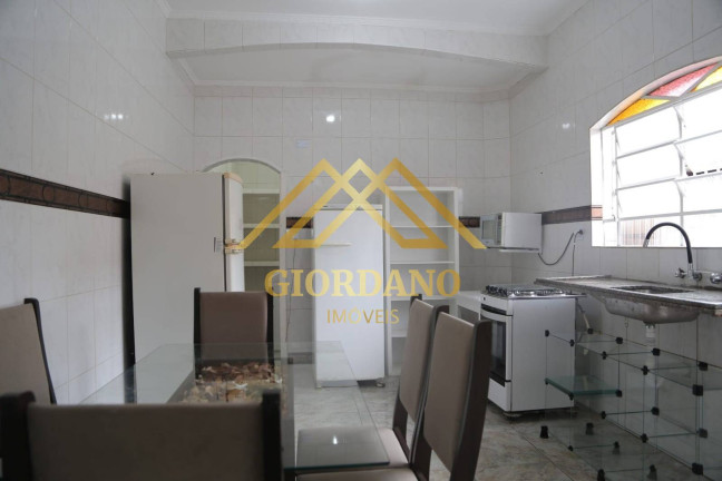Imagem Casa com 4 Quartos para Alugar, em Caiçara - Praia Grande Imagem Casa com 4 Quartos para Alugar, em Caiçara - Praia Grande