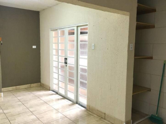 Imagem Casa com 4 Quartos à Venda, 210 m² em Parque São Luís - Taubaté