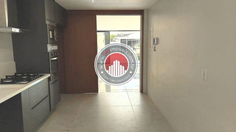 Imagem Casa com 4 Quartos à Venda, 310 m² em Recreio Dos Bandeirantes - Rio De Janeiro Imagem Casa com 4 Quartos à Venda, 310 m² em Recreio Dos Bandeirantes - Rio De Janeiro