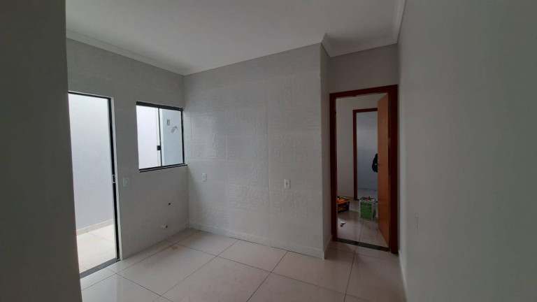 Imagem Casa com 3 Quartos à Venda, 64 m² em Esmeralda - Cascavel