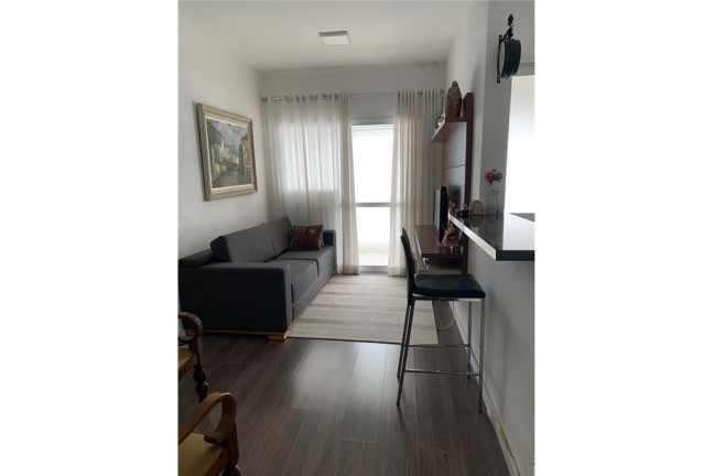 Imagem Imóvel com 2 Quartos à Venda, em Pinheiros - São Paulo Imagem Imóvel com 2 Quartos à Venda, em Pinheiros - São Paulo