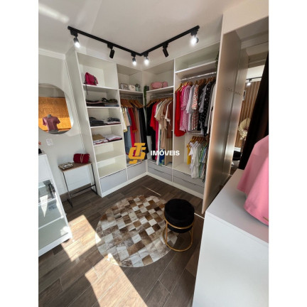 Imagem Casa com 2 Quartos à Venda, 60 m² em Santa Regina - Itajaí