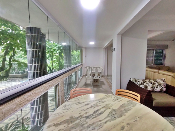 Imagem Apartamento com 3 Quartos à Venda, 196 m² em Pitangueiras - Guarujá Imagem Apartamento com 3 Quartos à Venda, 196 m² em Pitangueiras - Guarujá