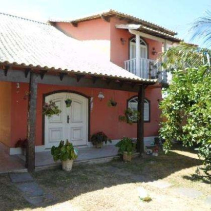 Casa com 3 Quartos à Venda, 440 m² em Portinho - Cabo Frio