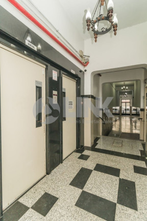 Imagem Apartamento com 3 Quartos à Venda, 70 m² em Centro Histórico - Porto Alegre Imagem Apartamento com 3 Quartos à Venda, 70 m² em Centro Histórico - Porto Alegre